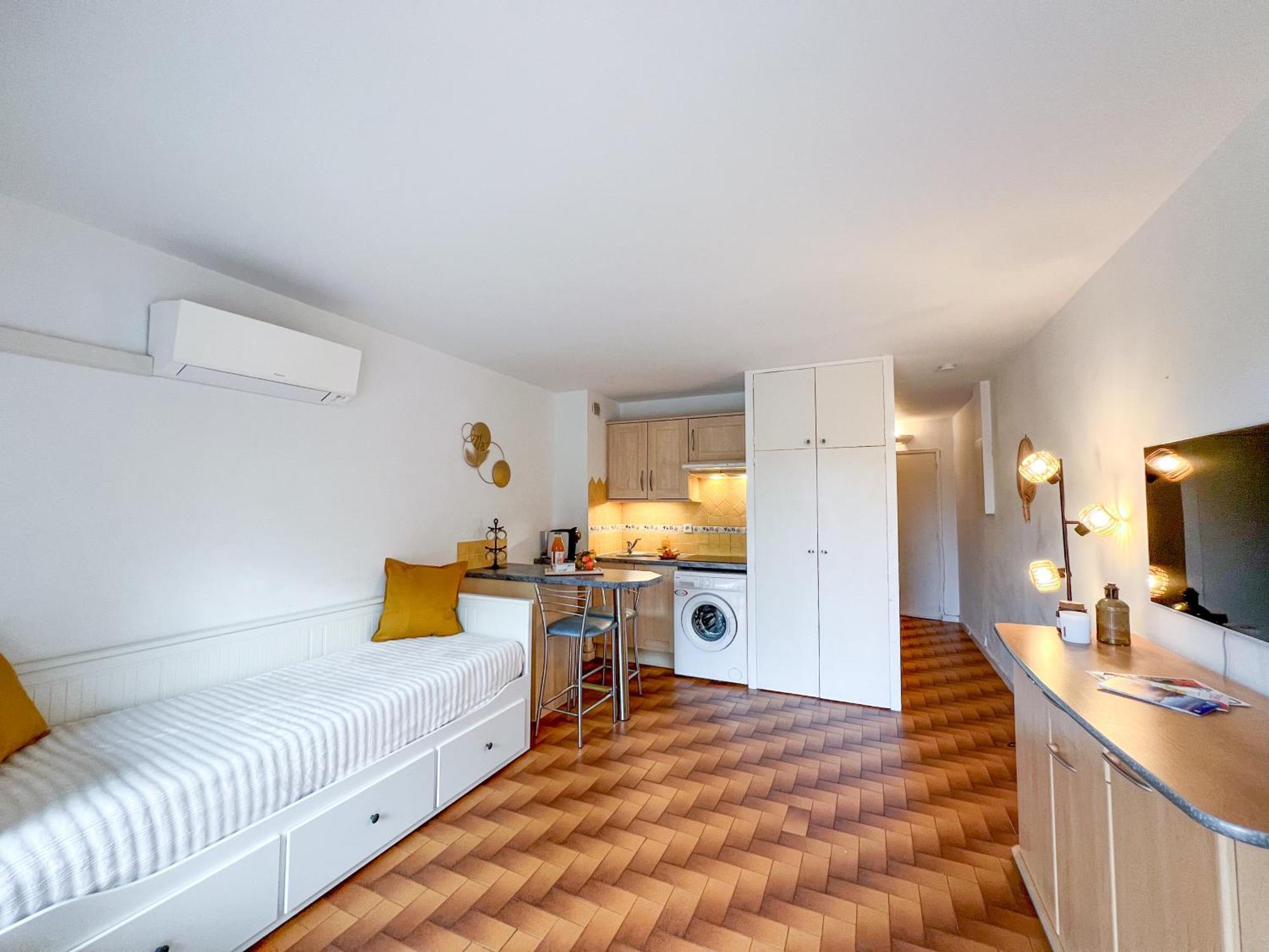 Apartment Le Cocon Provencal - Parking Jardin Clim